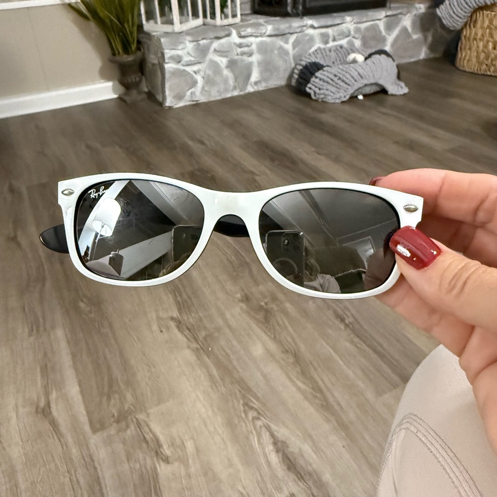 Ray ban sunglasses